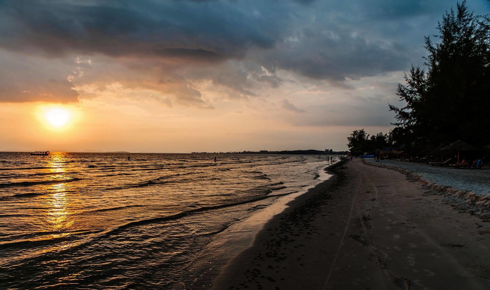 Spayhiti Sihanoukville Exterior photo